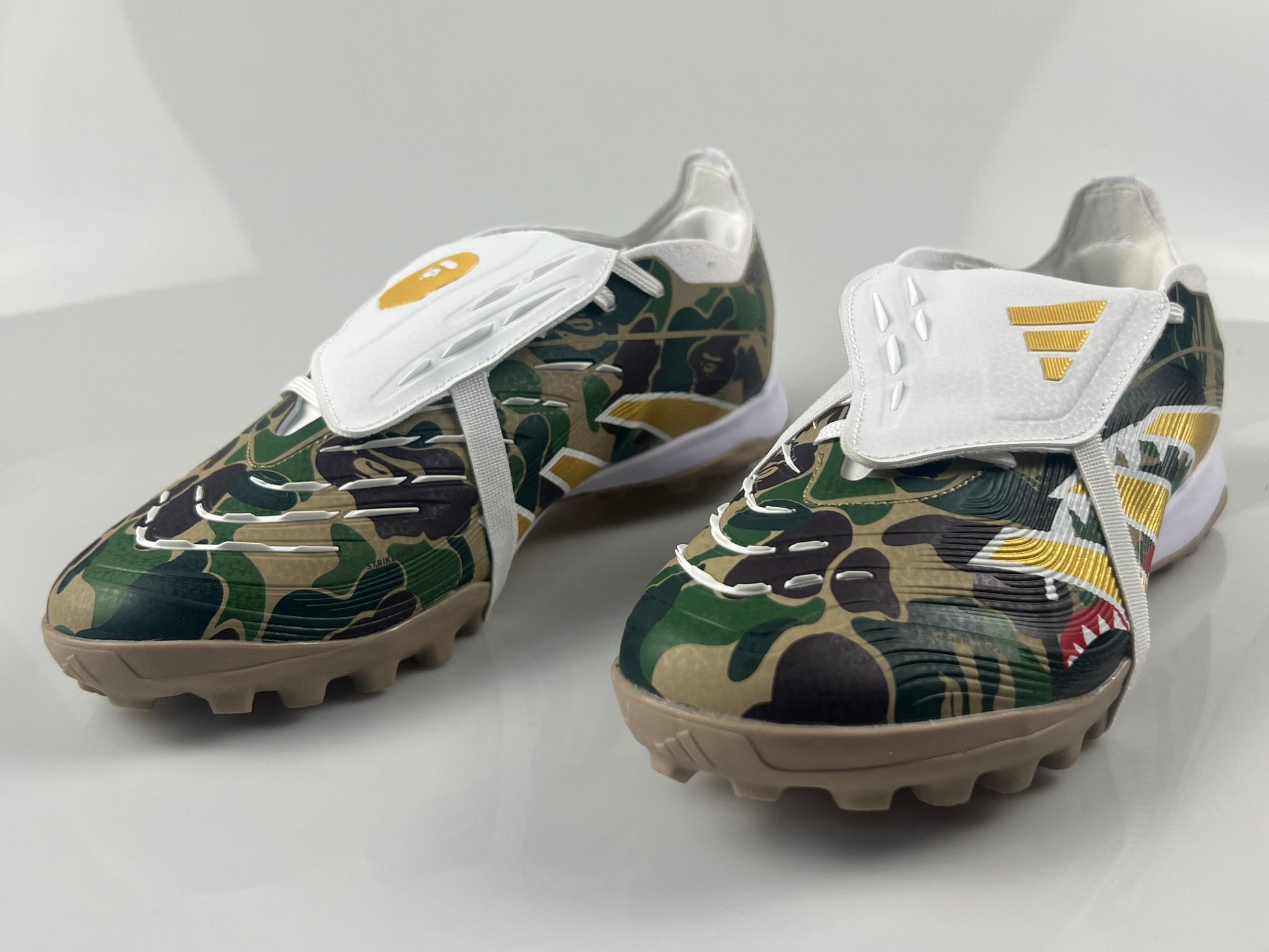 PREDATOR 25 ELITE TF BOOTS
