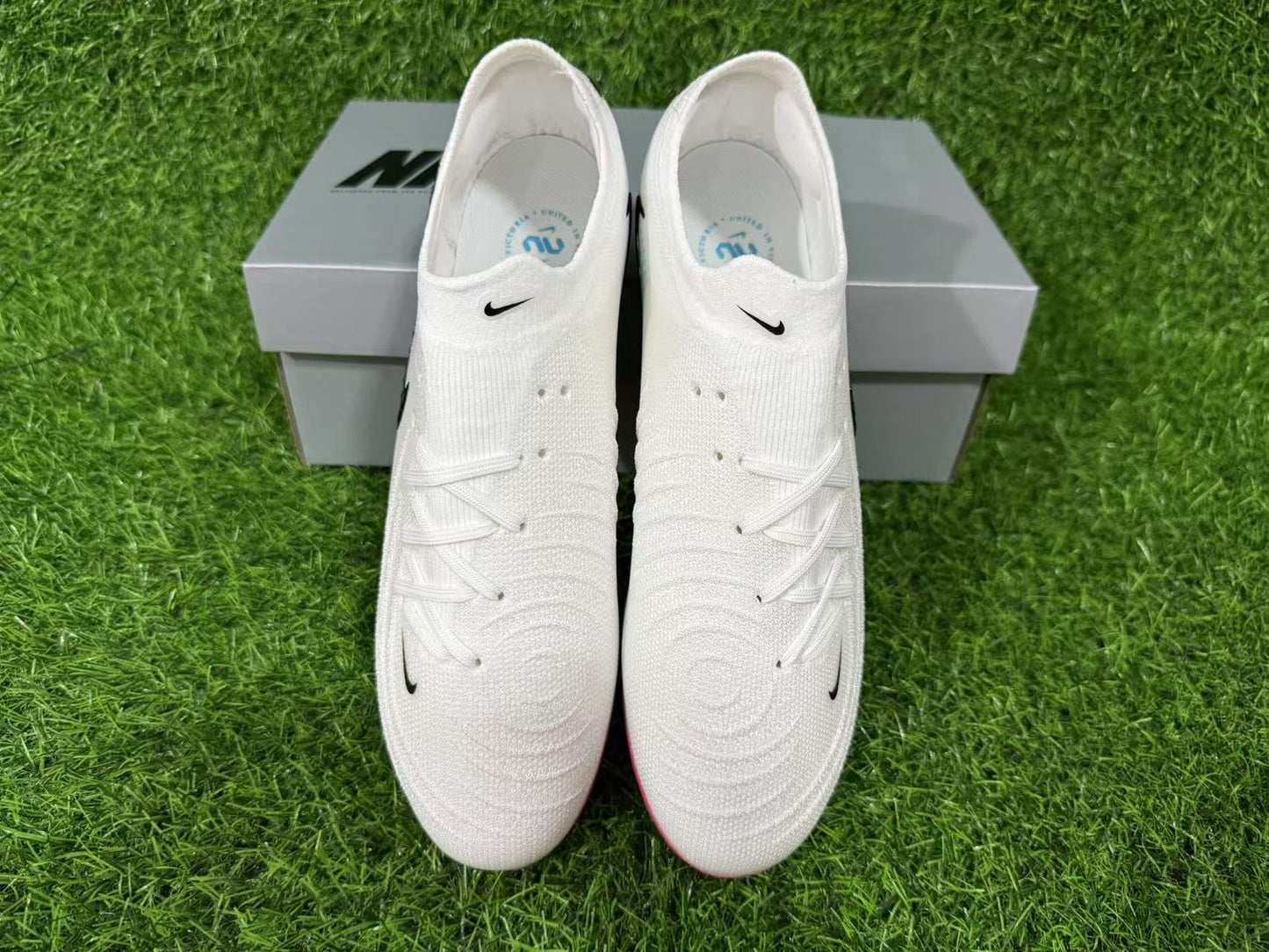 NIKE PHANTOM LUNA ELITE FG