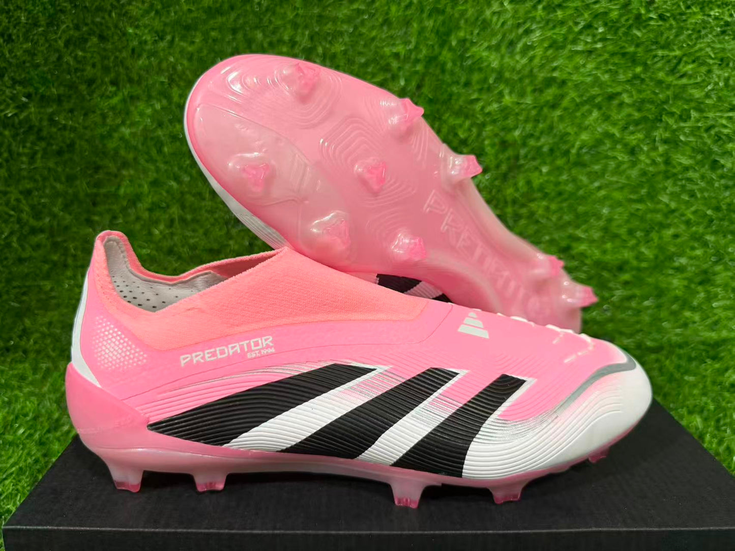 PREDATOR ACCURACY+ FG BOOTS