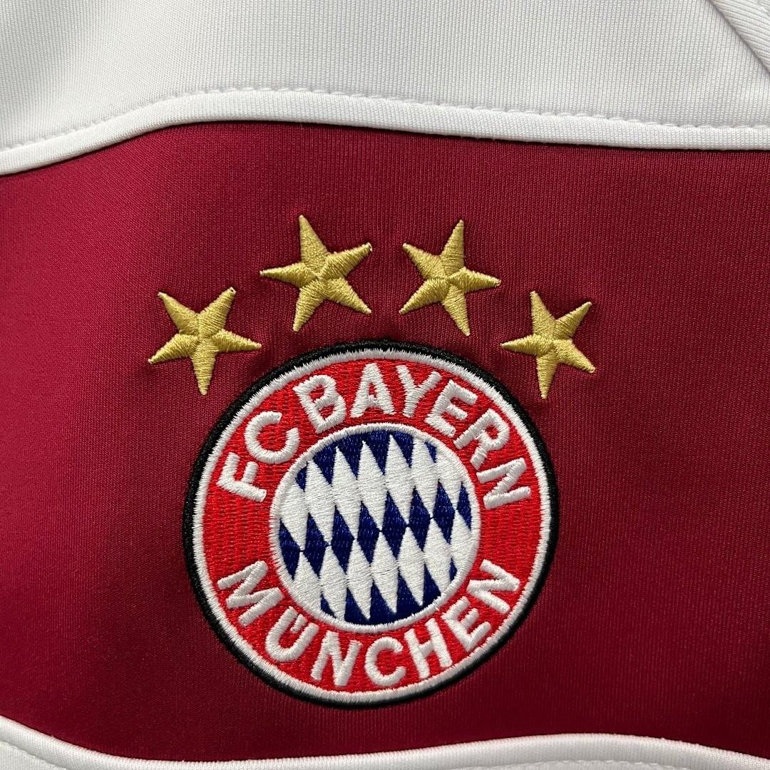 25/26 FC Bayern Munich Adidas Long Sleeve Sweatshirt - White Maroon Green Colorblock Training Top