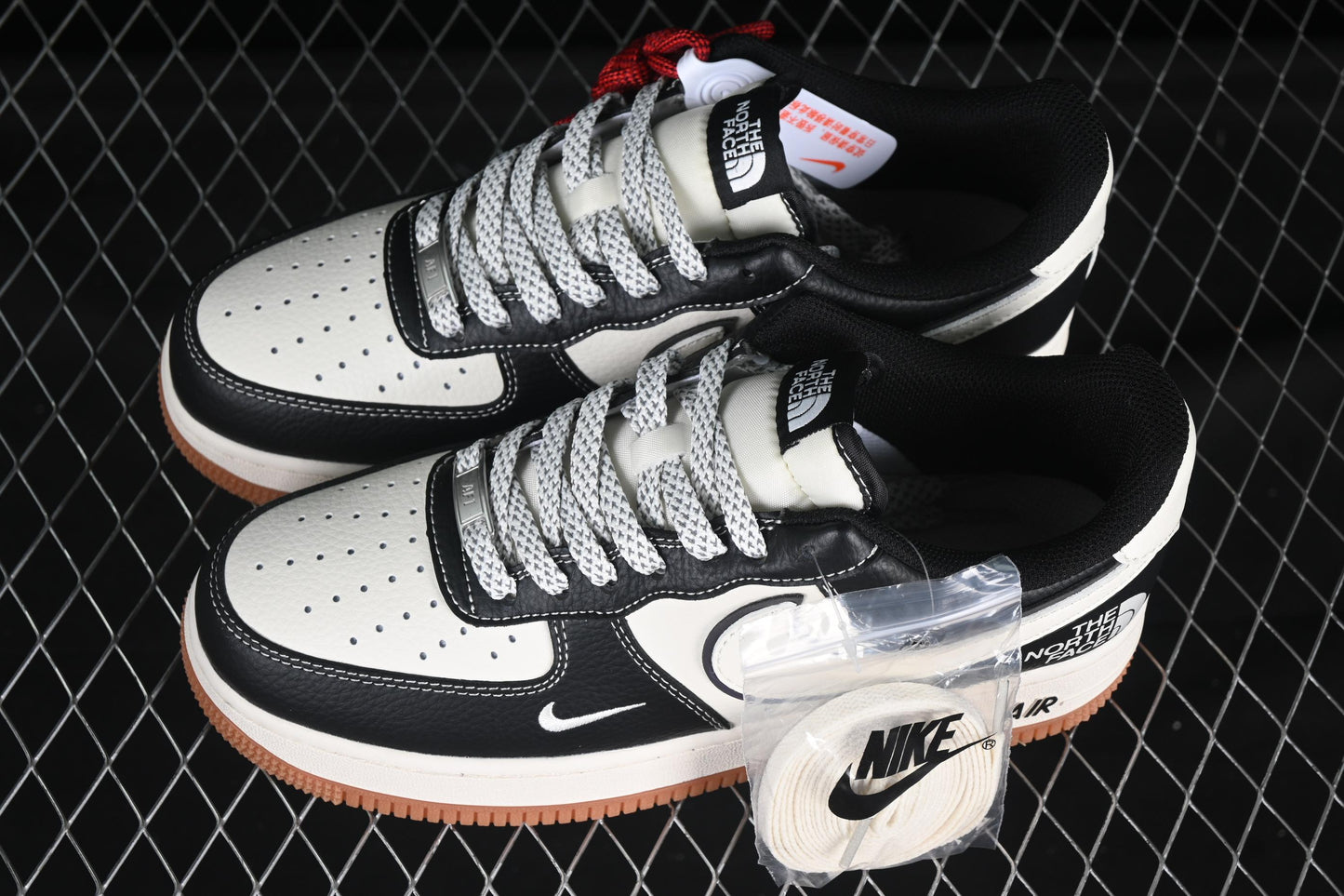 Nike Air Force 1'07 Low The North Face Collaboration Black Lychee Pattern Gum Sole Casual Sneakers - XZ6188-114