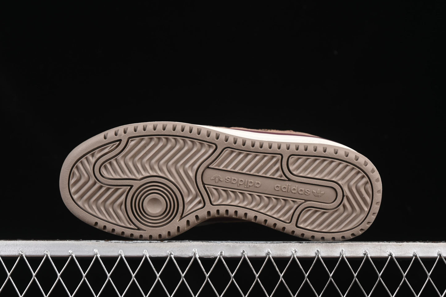 Adidas Forum 2000 Low JS Retro Basketball Shoes - JS3157