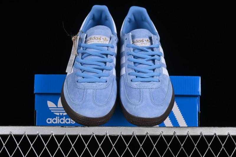 Adidas Handball Spezial Retro Casual Sneakers with Suede Upper and Gum Rubber Outsole - BD7632
