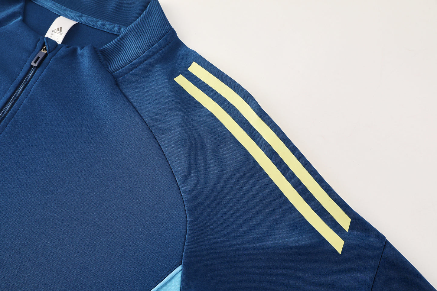AB09 Azure S-2XL