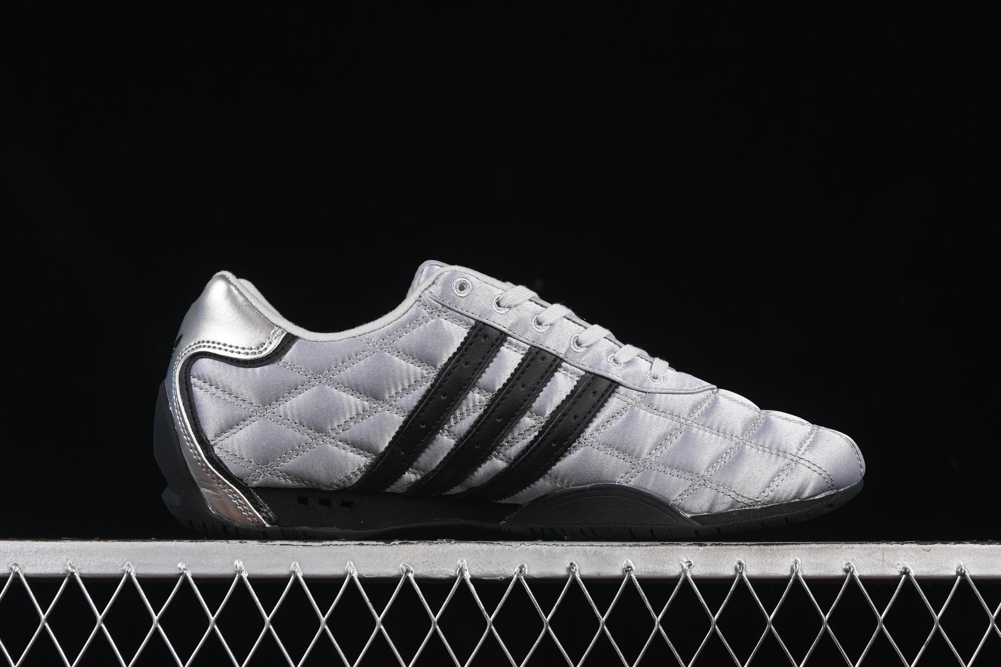 Adidas Originals Adiracer JS0284 Low-Top Running Shoes